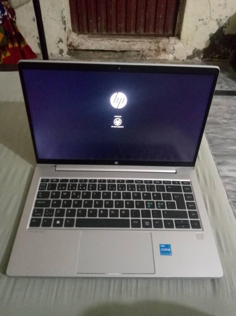 HP ProBook 3
