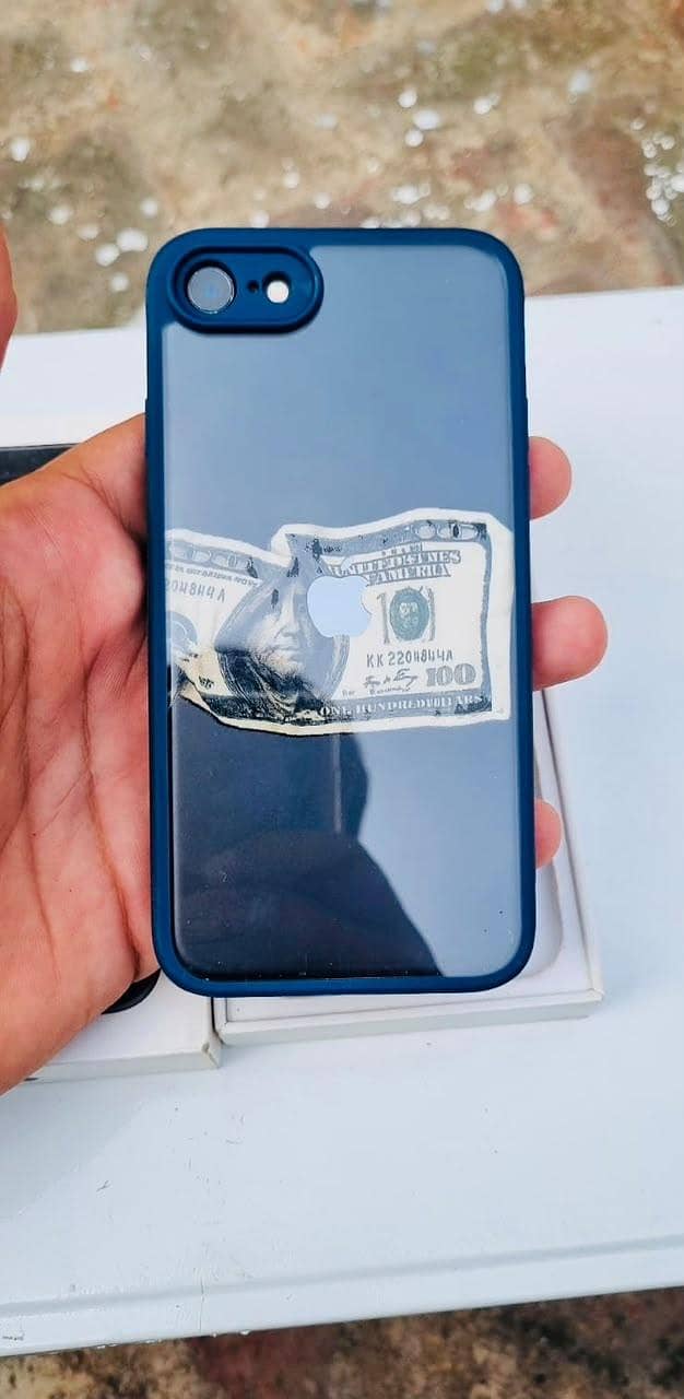 Apple iPhone SE 3rd generation 2