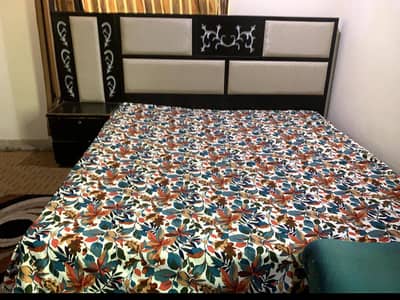 Bed side table and dressing