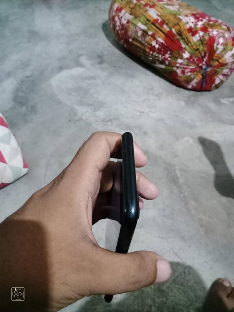 Apple iPhone 7 Plus 3