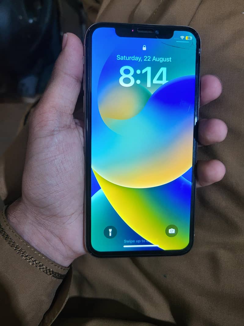 Apple iPhone X 3