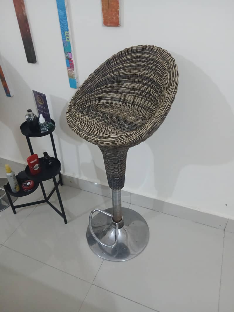 bar stool 0