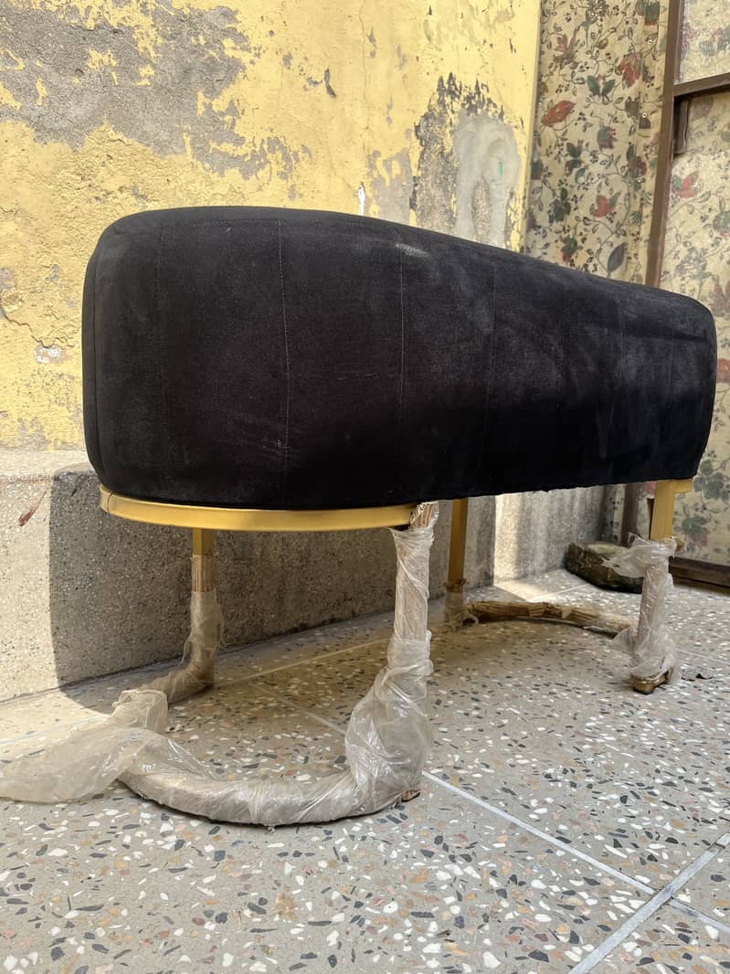 2 seater stool 3