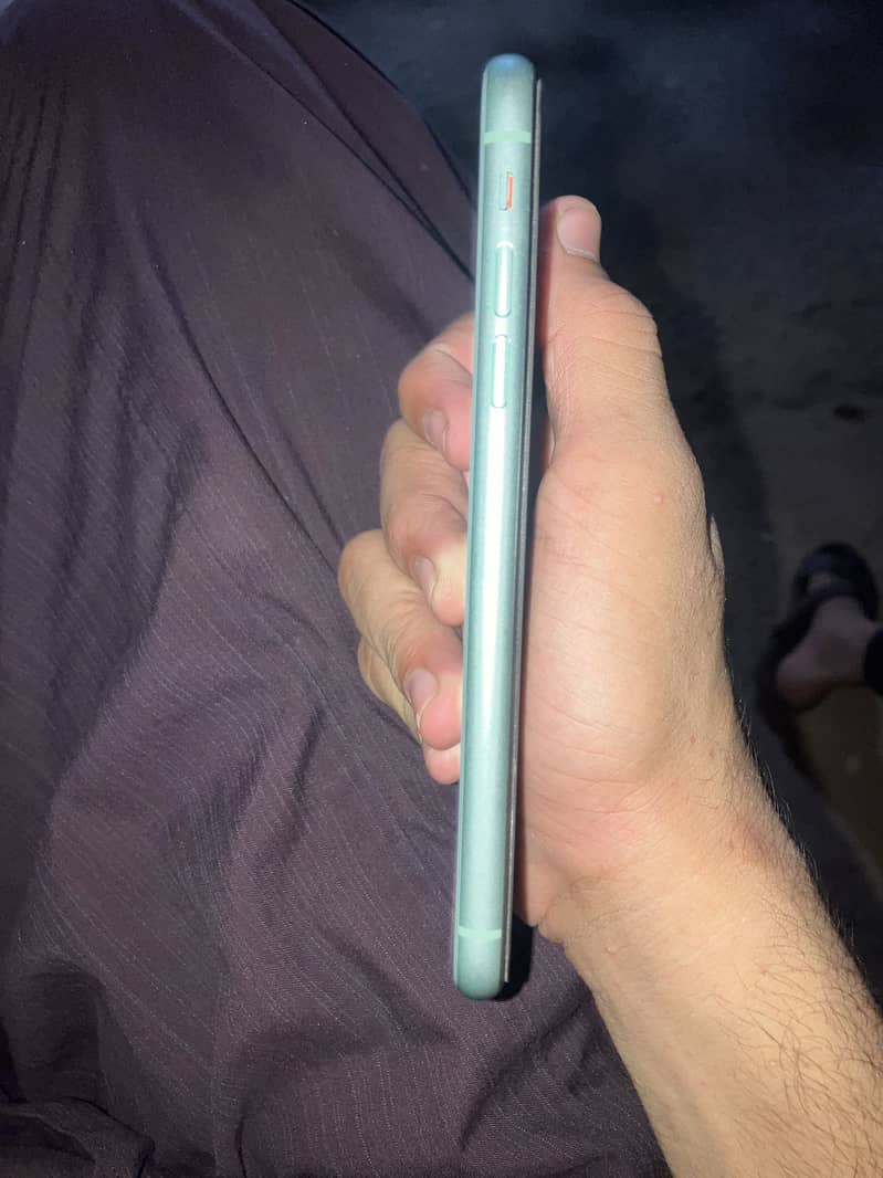 Apple iPhone 11 1