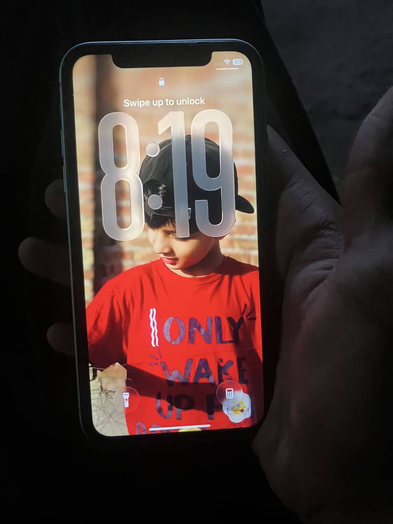 Apple iPhone 11 4