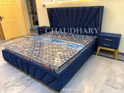 queen bed