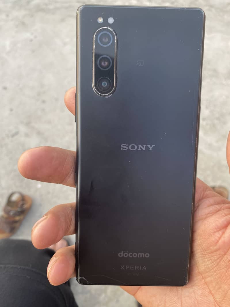 Sony 5 1