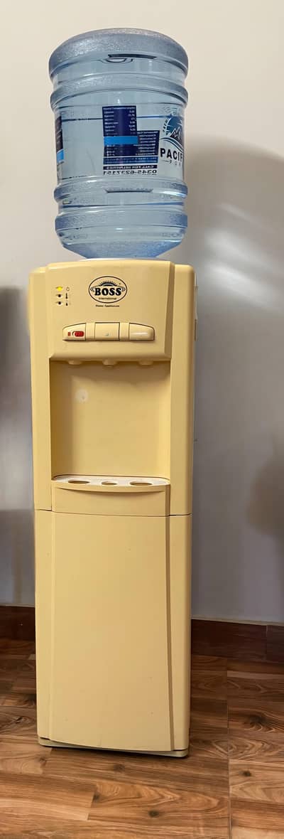 BOSS Water Dispenser