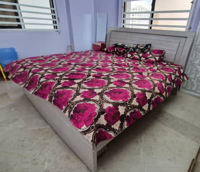 Bed for sale - 6x6