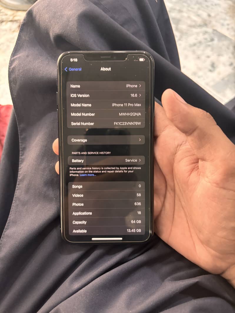 Apple iPhone 11 Pro Max 4