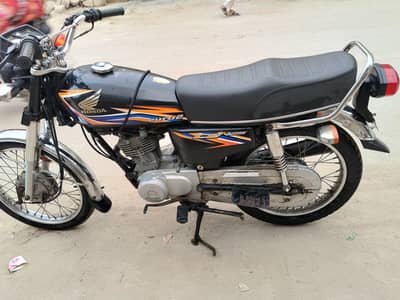 Honda 125 (2018) for sell.