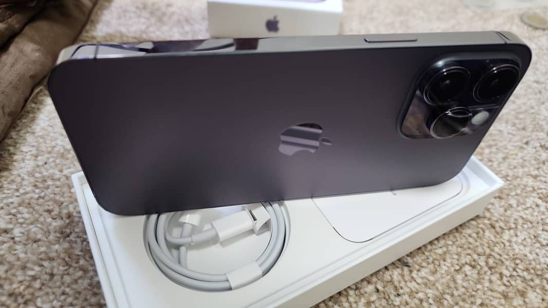 Apple iPhone 14 Pro Max 4