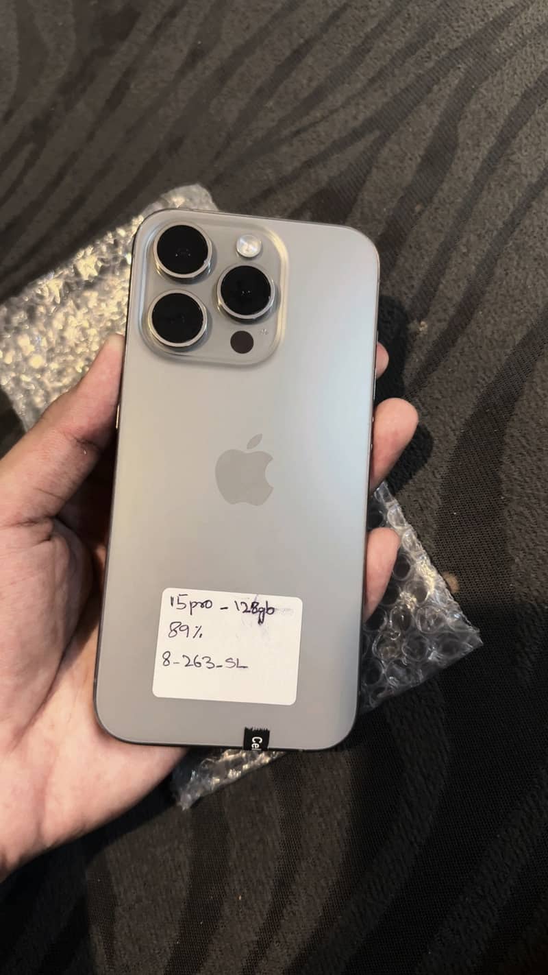 Apple iPhone 15 Pro 1