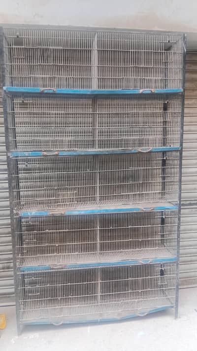 Ten portion bird cage