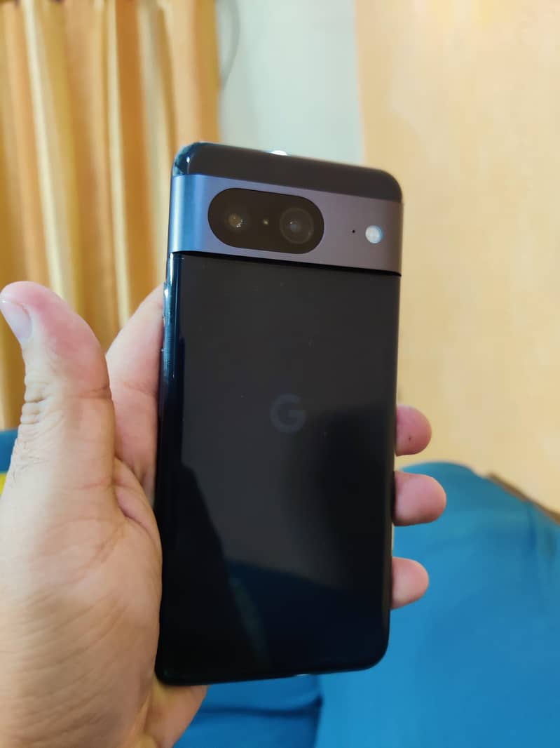Google Pixel 8 5