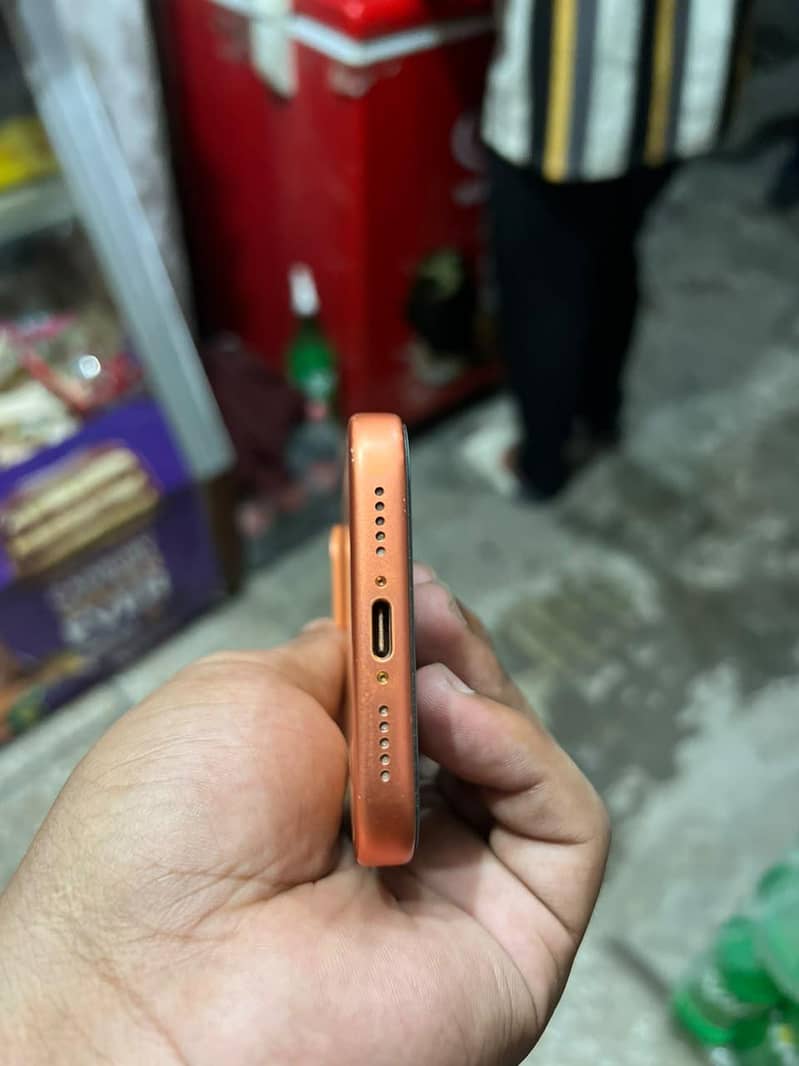 iphone 17 pro 4