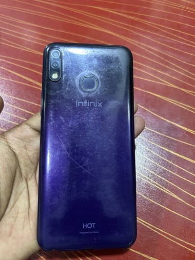 Infinix Hot 8 Lite
