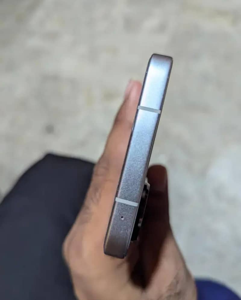 Poco F7 8