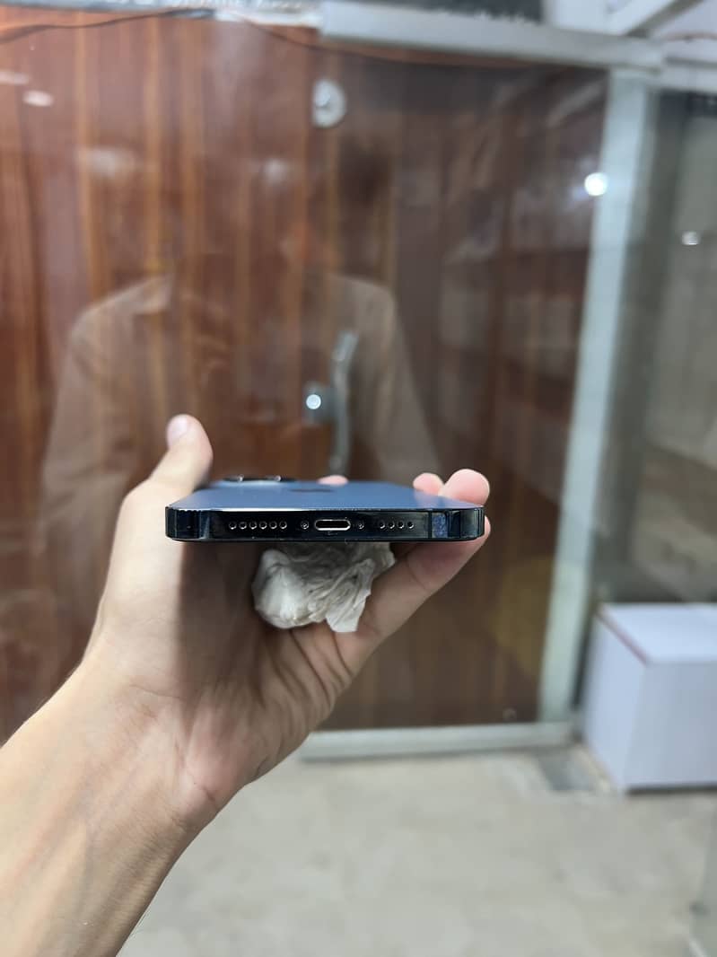 Apple iPhone 12 Pro Max 5