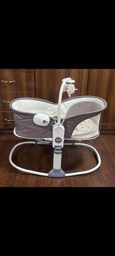 Baby Swings and bed Mastela