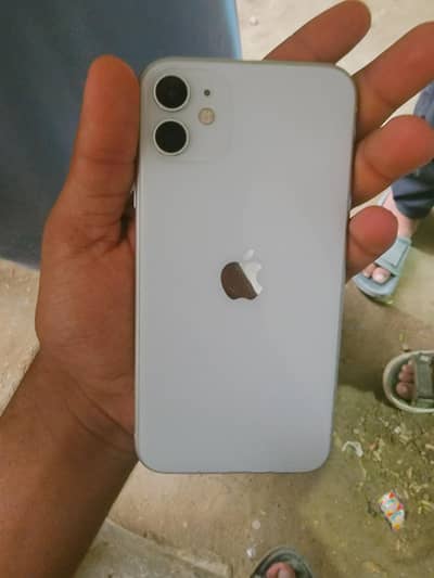 Apple iPhone 11