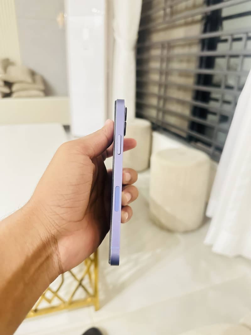 Apple iPhone 12 2