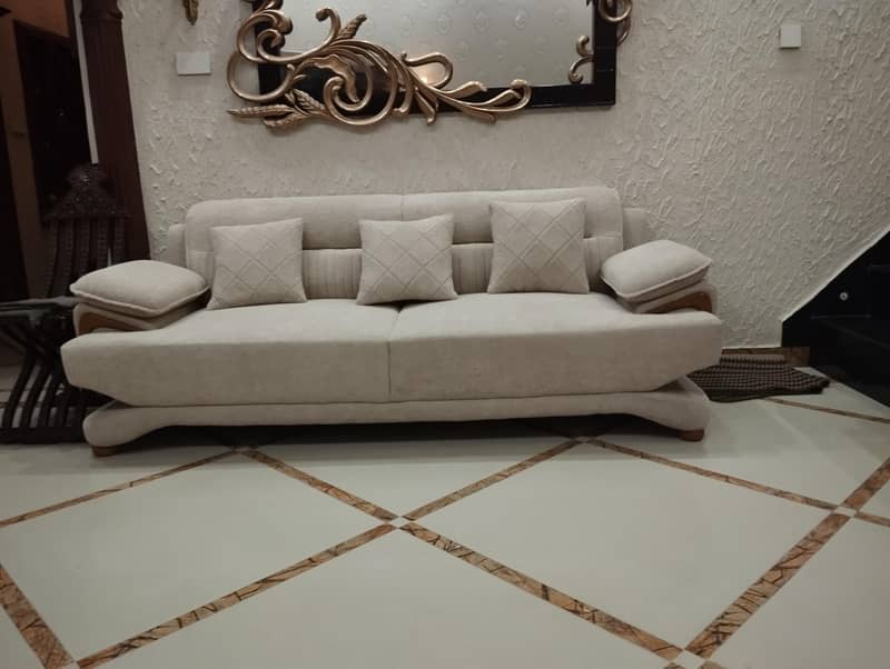 Trending Sofa set 3