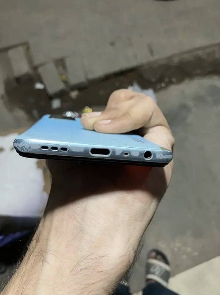 OPPO A76 5