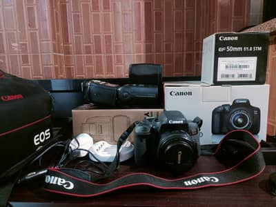 Canon 750D Camera Kit Like Brand New Condition