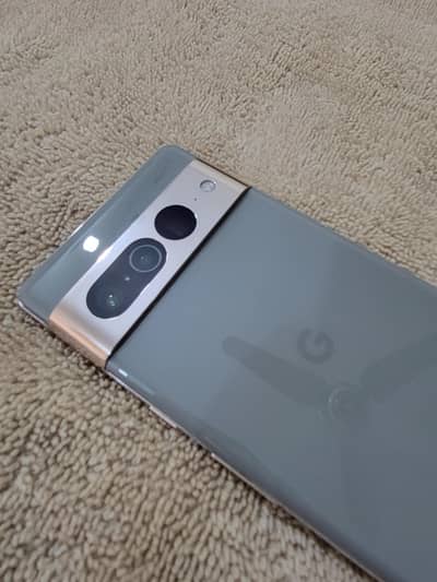 Google pixel 7pro brand new condition as iphone samsung oneplus oppo