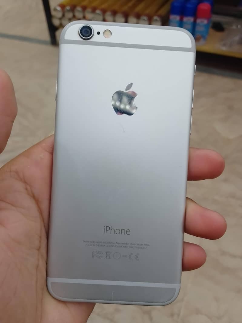 Apple iPhone 6 4
