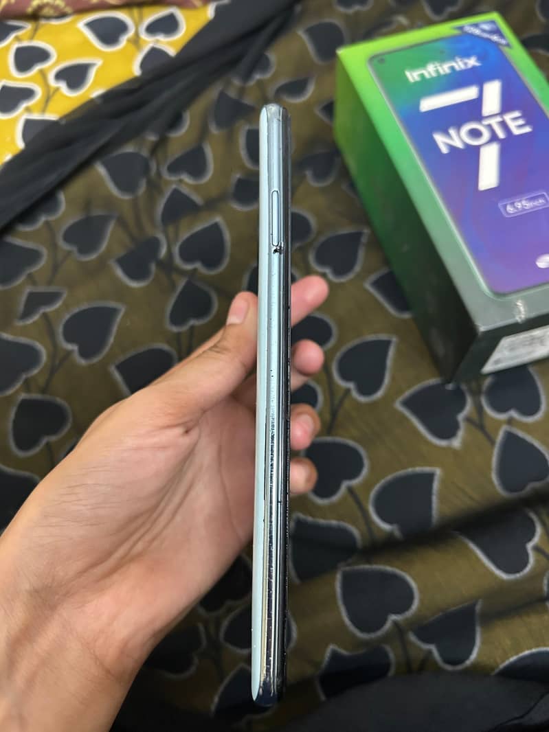 Infinix Note 7 3