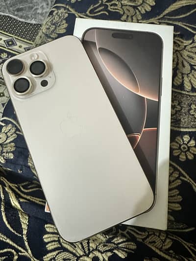 Apple iPhone 16 Pro Max