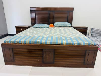 king Bed