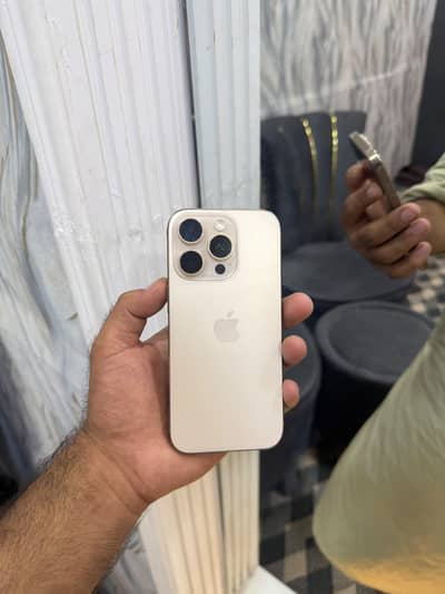 Iphone 16 pro Jv 128gb
