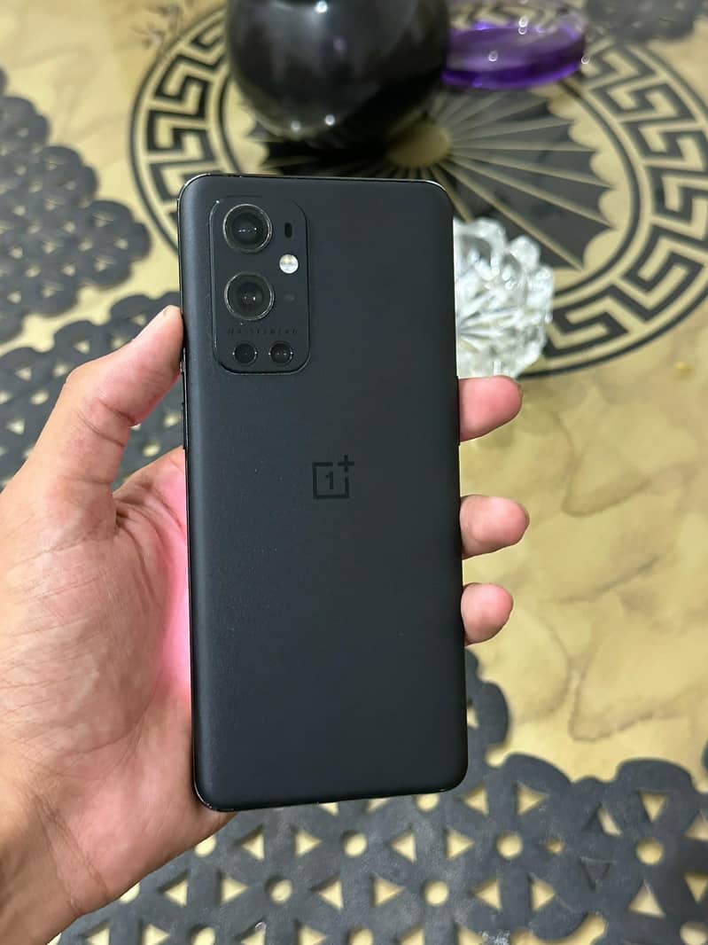One Plus 9 Pro 0