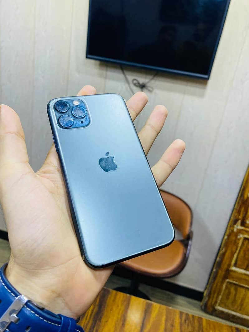 iphone 11 pro 3
