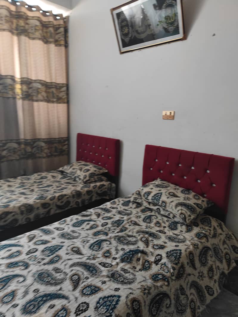 Single bed 0