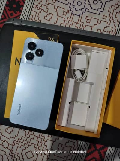 Realme note 50