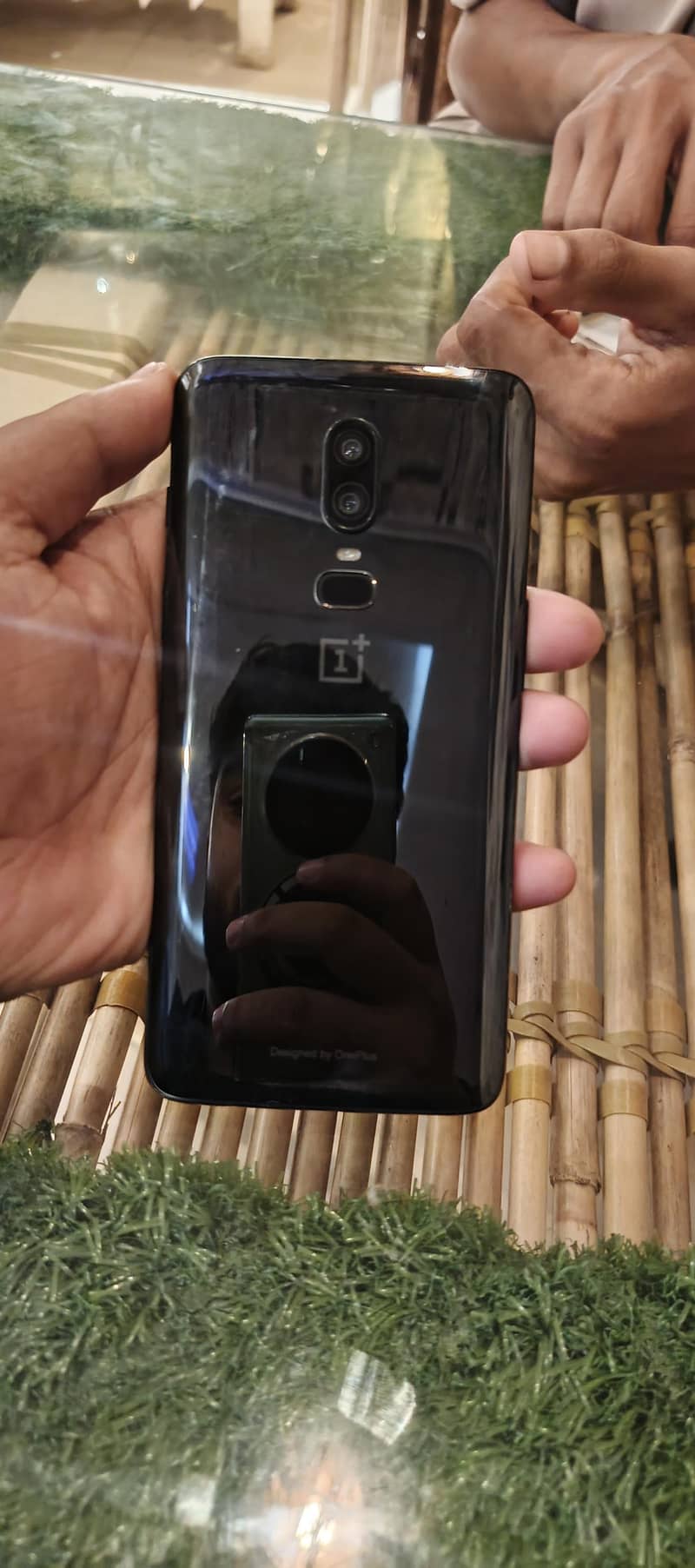 One Plus 6T 3