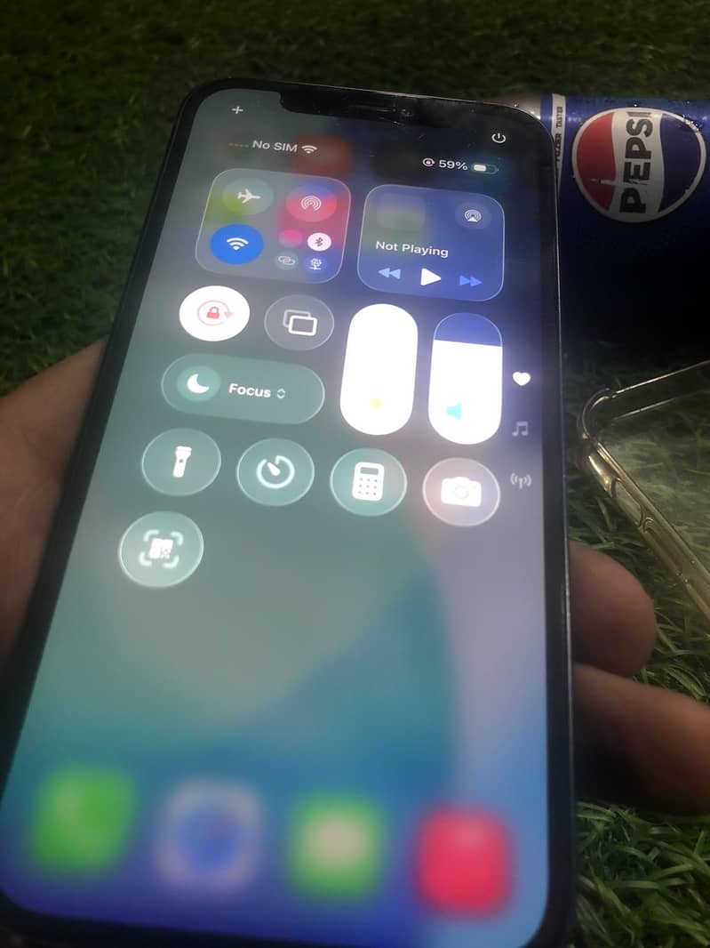Apple iPhone 12 2