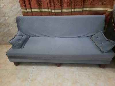 sofa cumbed