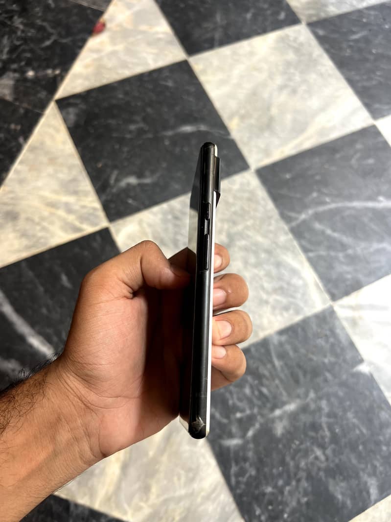 Google Pixel 6 3