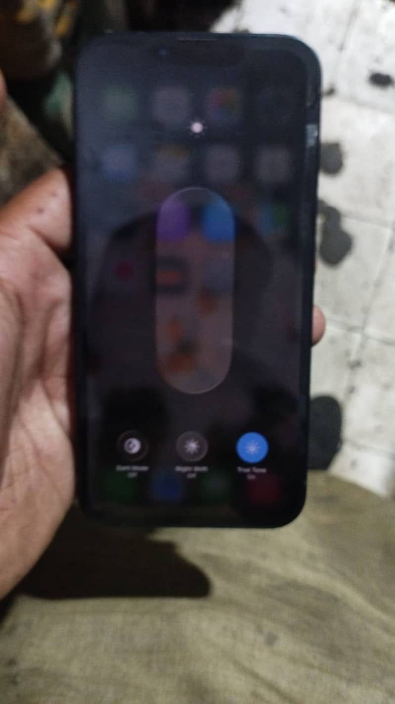 Apple iPhone 13 7