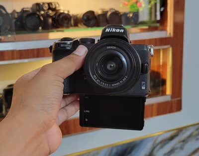 Nikon Z50 (Nikon 16-50mm vr)