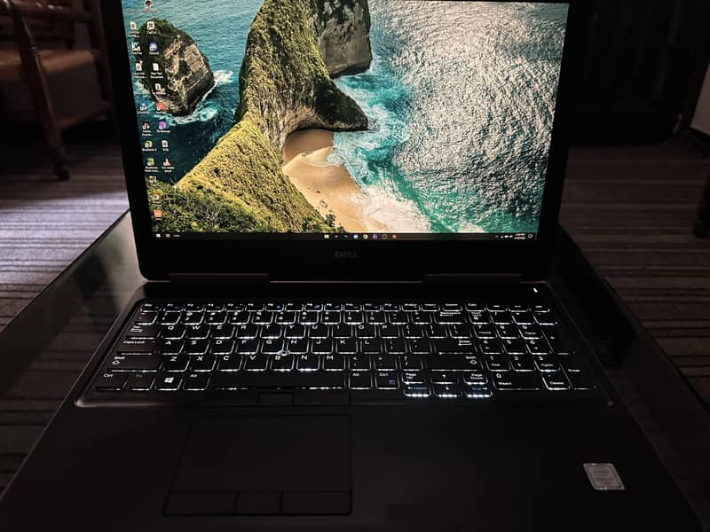 Dell Precision 7510 1