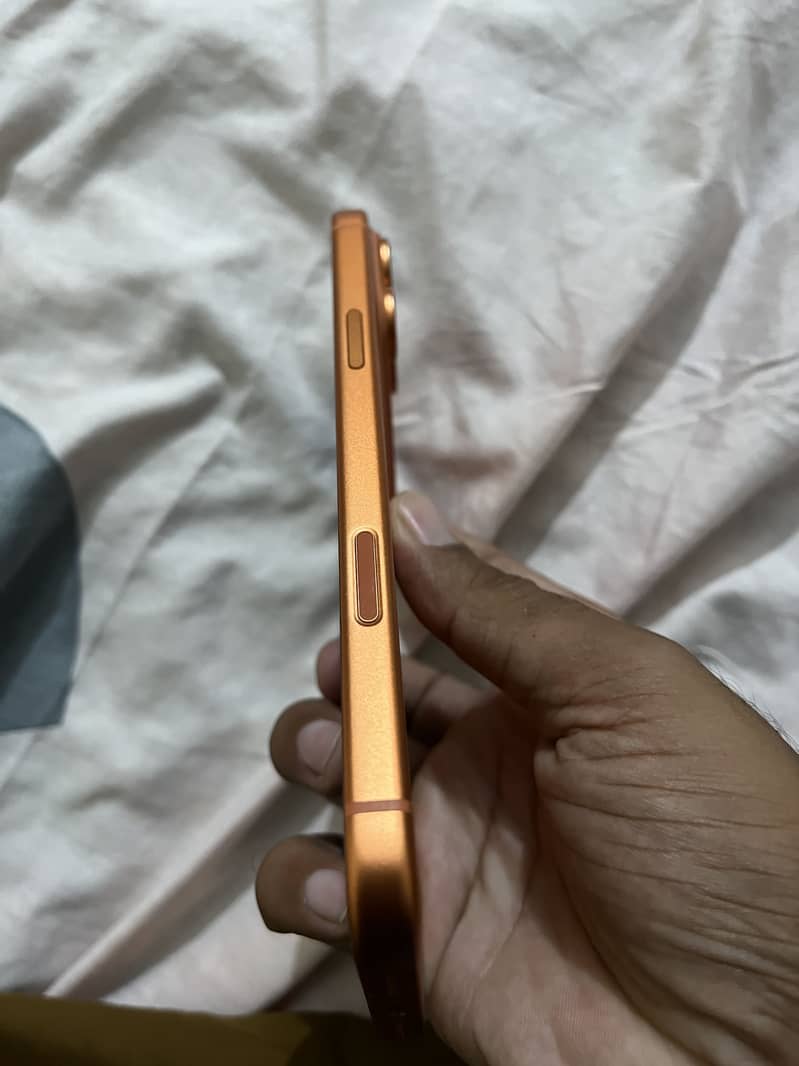 Apple iPhone 17 Pro Max 8