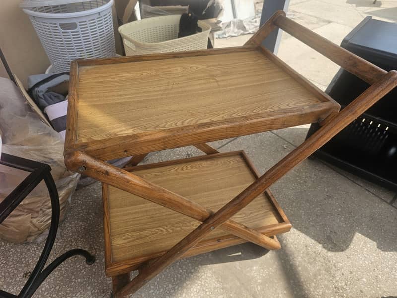 Tea trolley 0