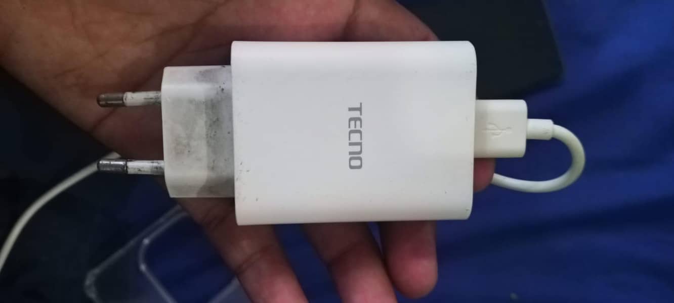 Tecno CAMON 20 Pro 6