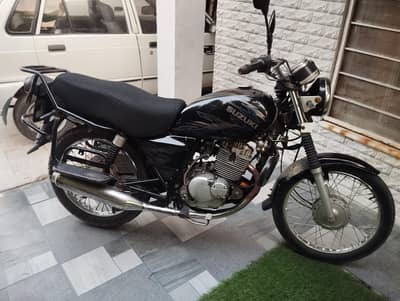 Suzuki GS 150 urgently for sale price is negotiable